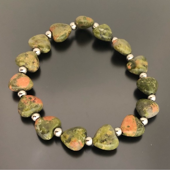 Jewelry - Unakite Bracelet 10mm Beads Heart Shape Stretchable Bracelet